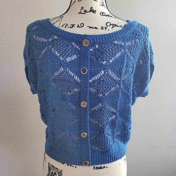 Vintage y2k candie's blue crochet crop top button details maximalist mcbling - Picture 2 of 8